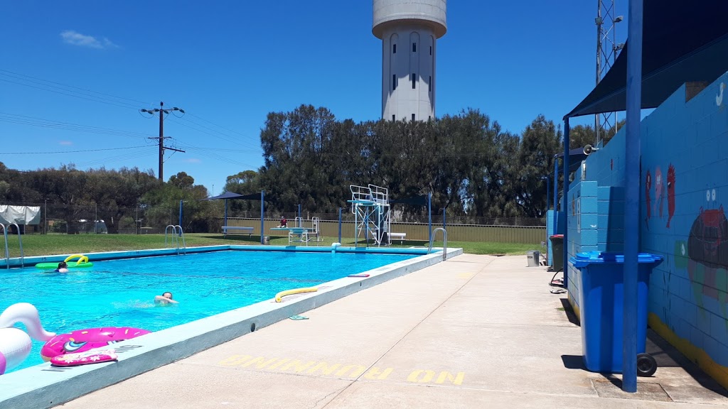 Owen Swimming Pool | Owen SA 5460, Australia | Phone: (08) 8528 6158