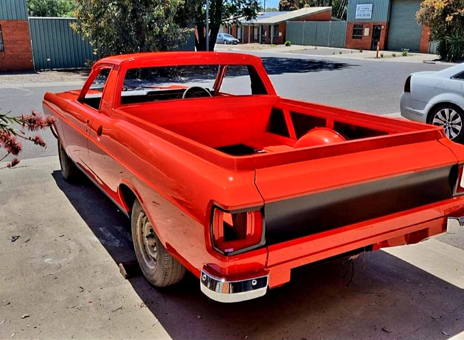 Thompsons Full Body & Paint | 2 Scott Cres, Eaglehawk VIC 3556, Australia | Phone: 0417 235 742