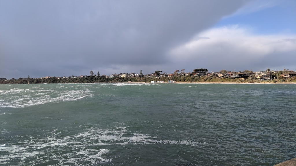 Fishermans Beach Boat Ramp | Esplanade, Mornington VIC 3931, Australia | Phone: 1300 850 600