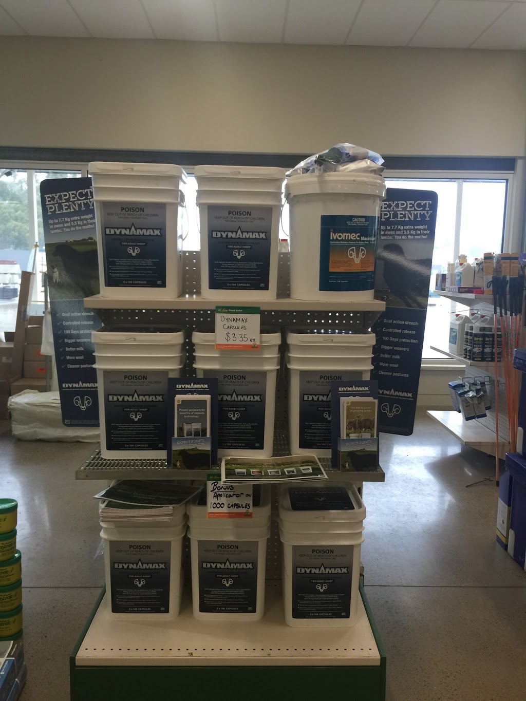 Hamilton Farm Supplies | food | 258 Coleraine Rd, Hamilton VIC 3300, Australia | 0355725922 OR +61 3 5572 5922