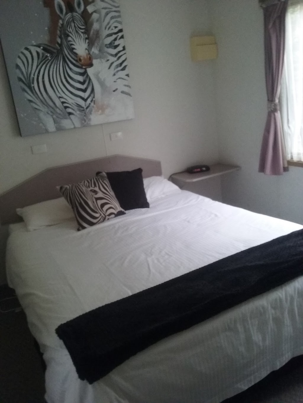 Howlong Caravan Park | 55 Hume St, Howlong NSW 2643, Australia | Phone: (02) 6026 5304