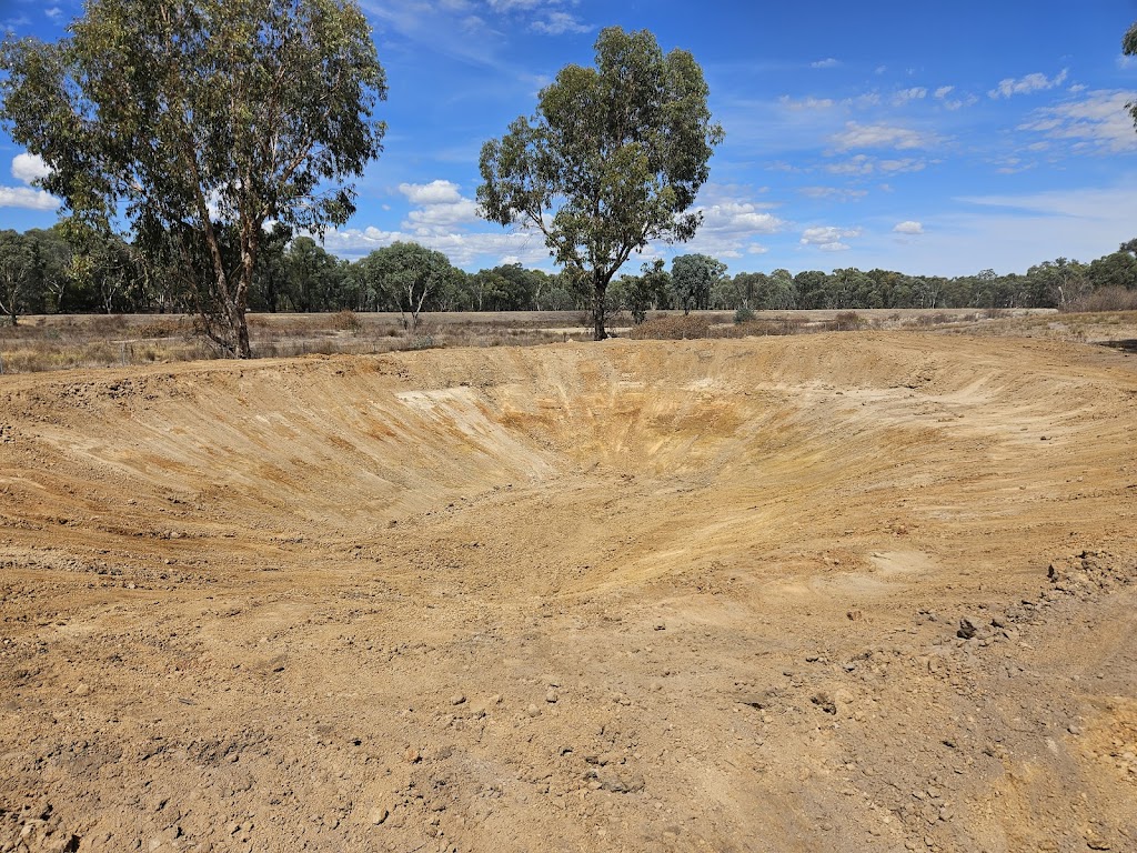 MJ Barnes Excavations | 22 Clydesdale Rd, Rutherglen VIC 3685, Australia | Phone: 0431 032 253