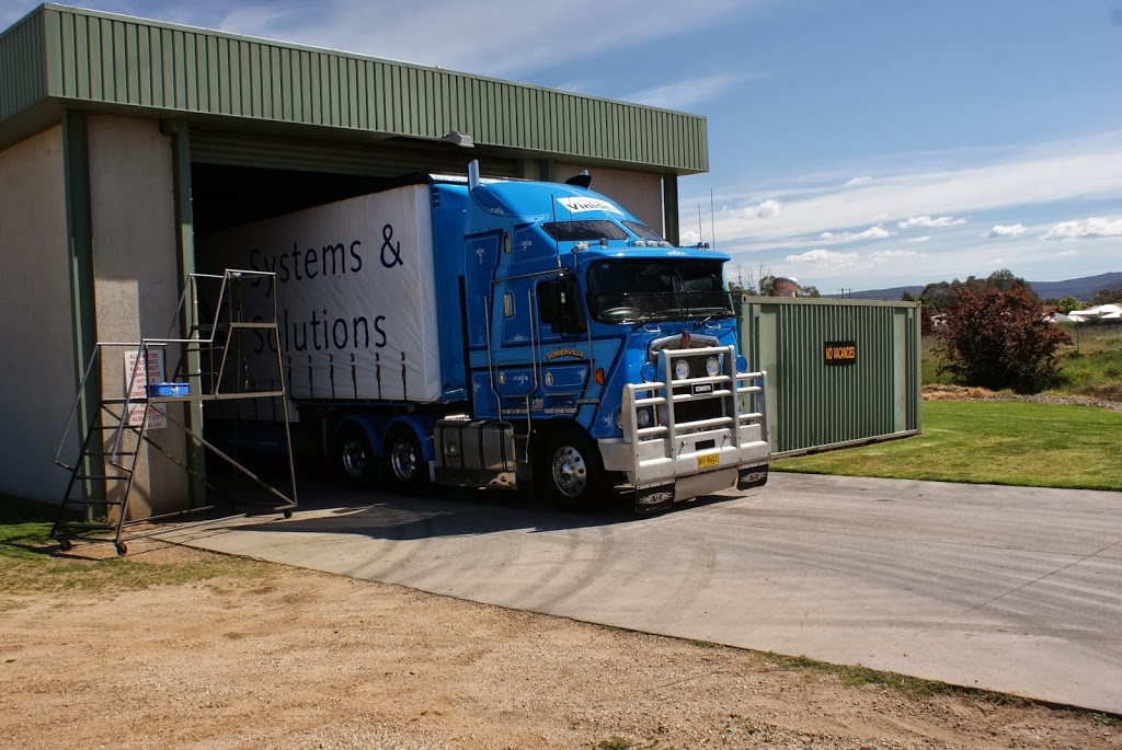 KING of the ROAD TRUCKWASH | 221 Kaitlers Rd, Lavington NSW 2641, Australia | Phone: (02) 6025 1154