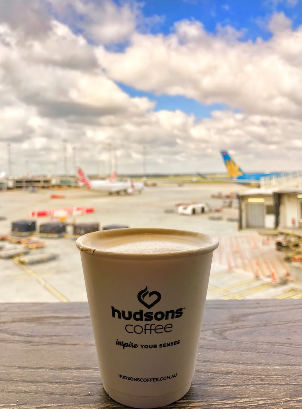 Hudsons Coffee T2 | T2 International Departures, Melbourne Airport VIC 3045, Australia | Phone: (03) 9338 2385