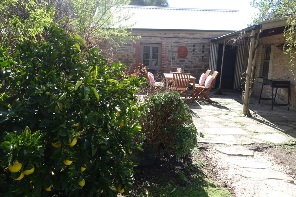 Almond Tree Cottage | 19 Archer St, Auburn SA 5451, Australia | Phone: 0408 492 281