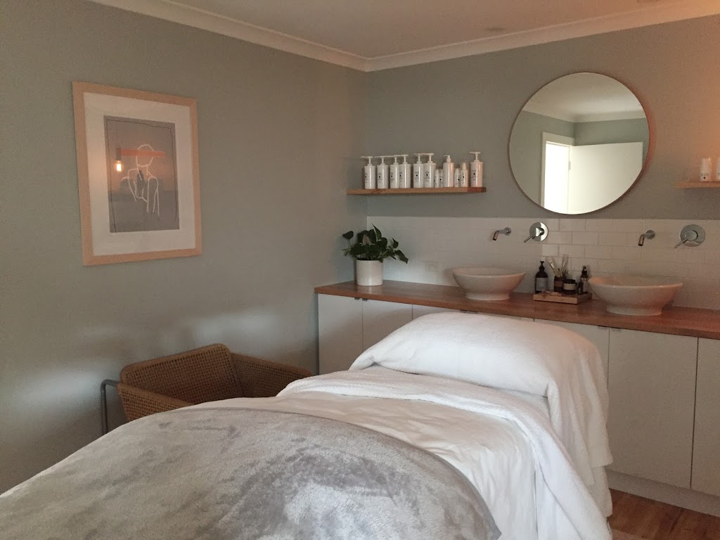 The Skin Nook | health | 4 Boxmoor Ct, Mount Eliza VIC 3930, Australia | 0430383070 OR +61 430 383 070