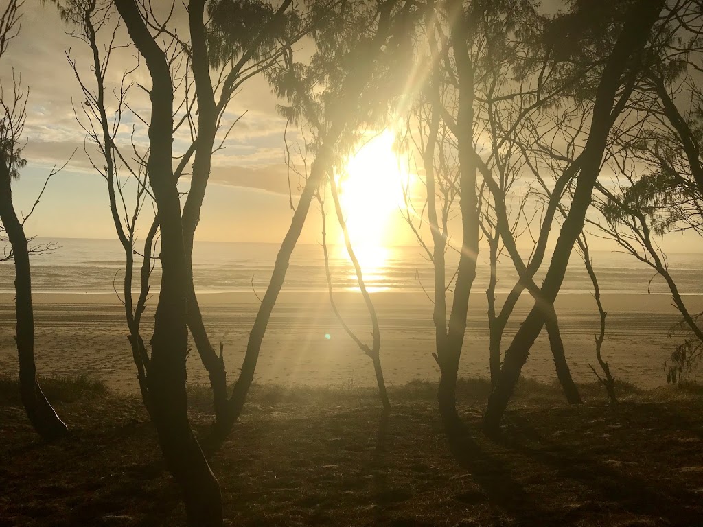 Main Beach Campground | North Stradbroke Island QLD 4183, Australia