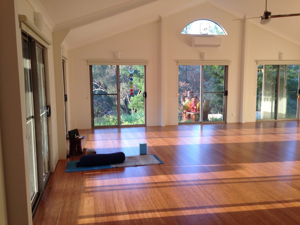 Hills Yoga Classes | gym | 15 The Crescent, Helena Valley WA 6056, Australia | 0478616977 OR +61 478 616 977