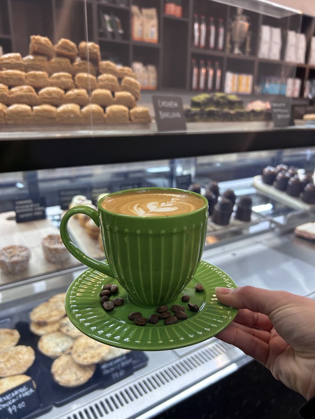 Park Espresso and Eatery | 598 Park Rd, Park Orchards VIC 3114, Australia | Phone: (03) 9876 7594