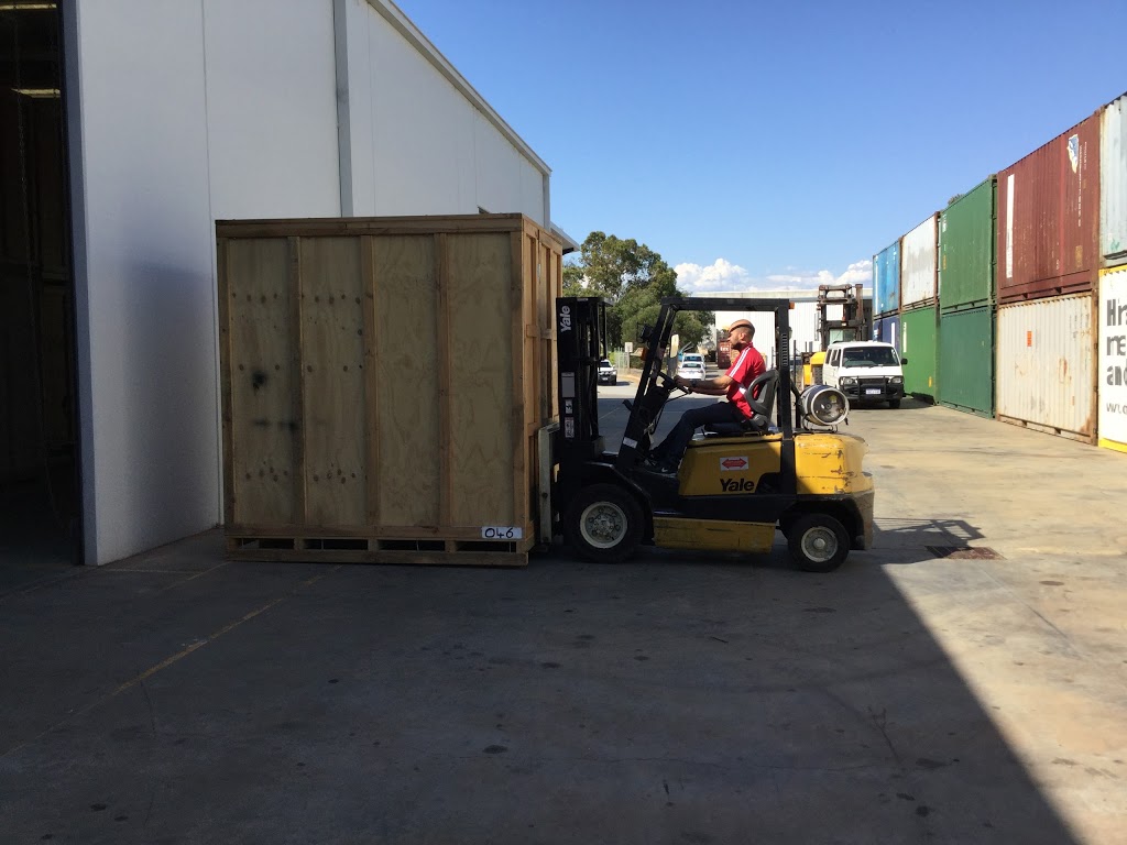 Crusader Removals | 503 Abernethy Rd, Kewdale WA 6105, Australia | Phone: 0451 136 742