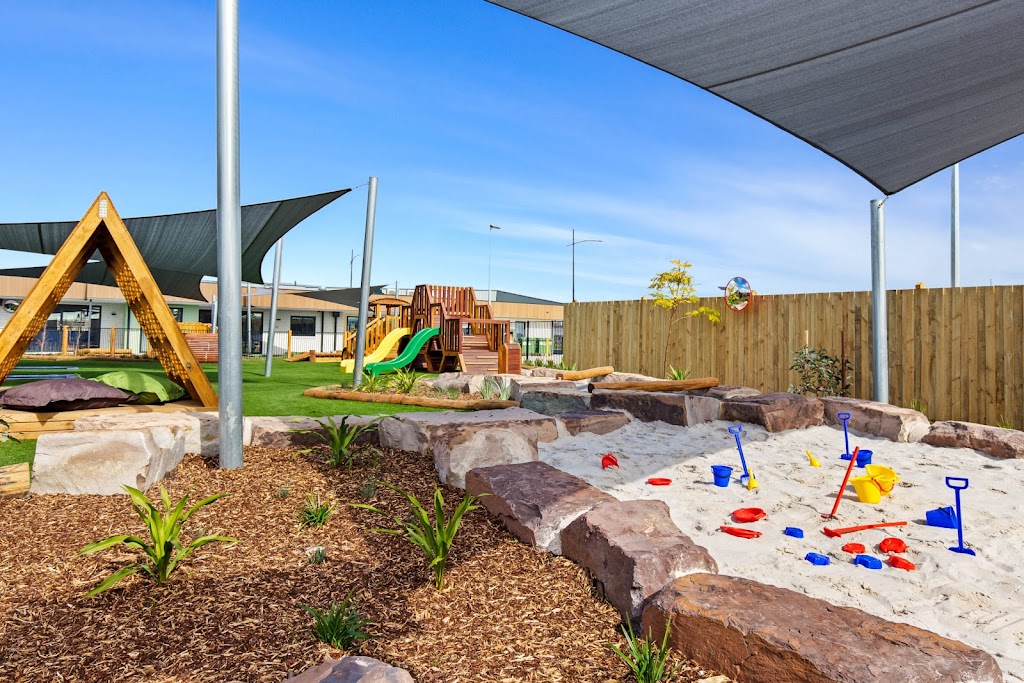 Aspire Childcare Centre - Deanside |  | 100 Sinclairs Rd, Plumpton VIC 3335, Australia | 0387642057 OR +61 3 8764 2057