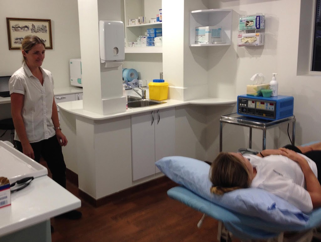 Roger Down Specialist Surgeon’s Clinic | 1 Hillcrest Ave, Airlie Beach QLD 4802, Australia | Phone: 0497 205 639