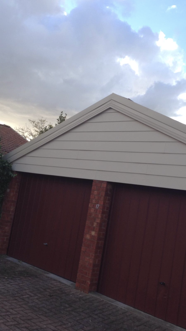 Zacks Guttering | roofing contractor | 2/37 North St, Hadfield VIC 3046, Australia | 0404004777 OR +61 404 004 777