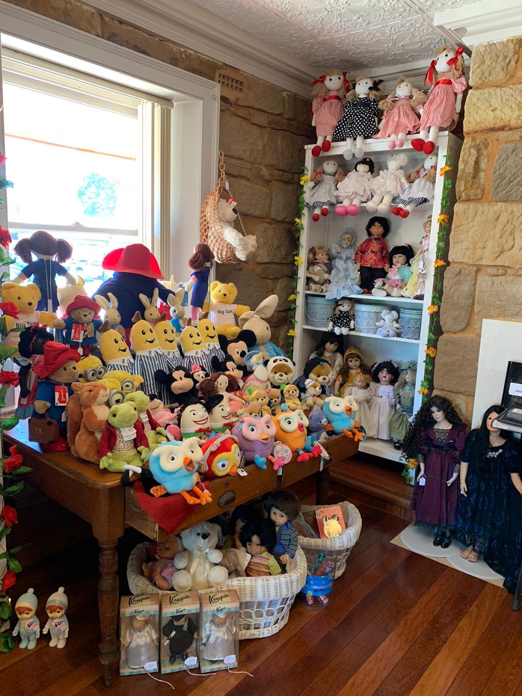 Doll Hospital | 78 Appin Rd, Appin NSW 2560, Australia | Phone: (02) 9150 0266