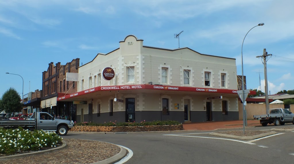 Crookwell Hotel and Bottlemart | store | 101 Goulburn Ln, Crookwell NSW 2583, Australia | 0248321016 OR +61 2 4832 1016
