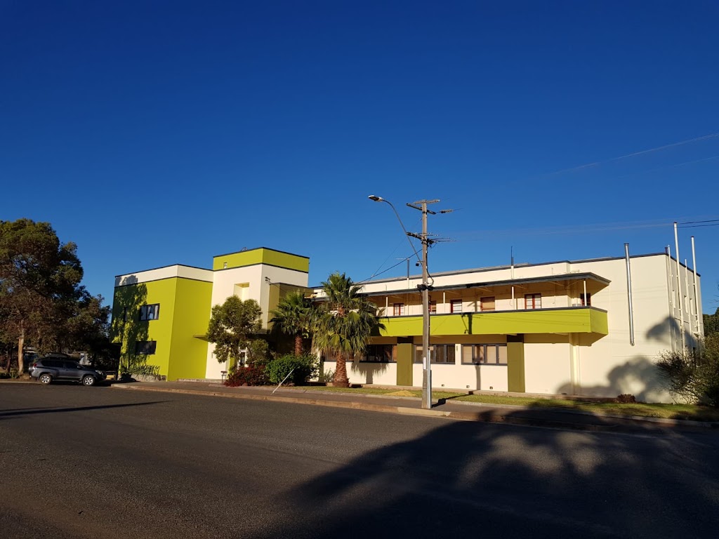 The Railway | 106 Roberts St, Norseman WA 6443, Australia | Phone: (08) 9039 0003