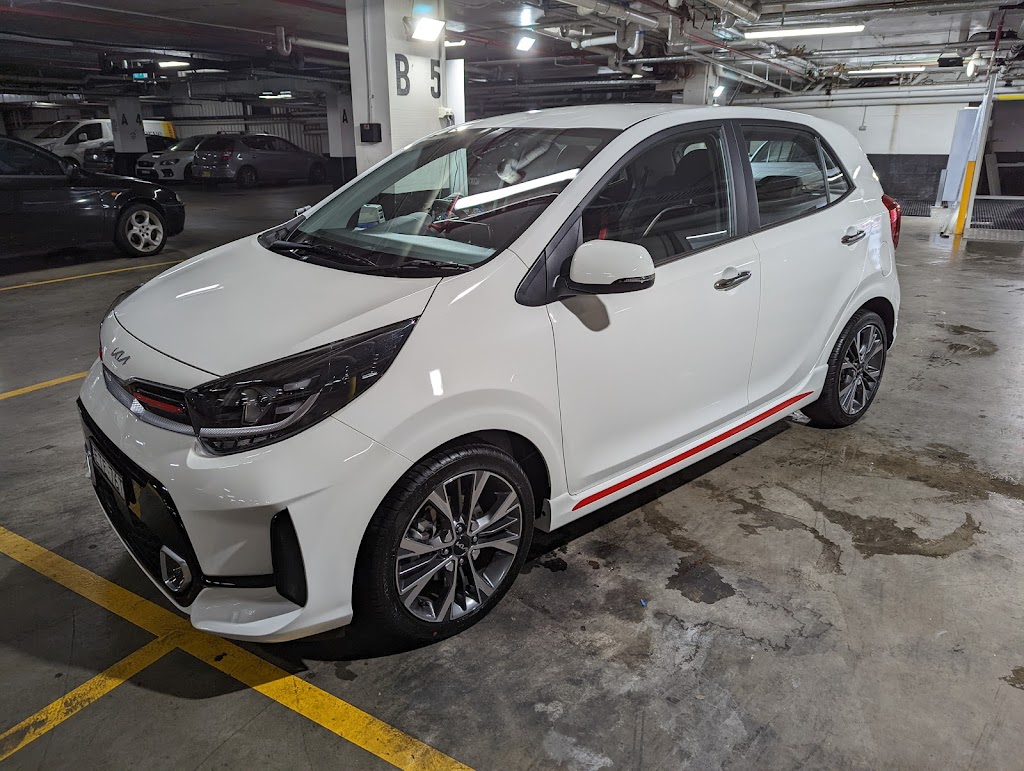 Gem Premium Hand Car Wash Tuggerah | Bryant Dr after, Lake Rd, Tuggerah NSW 2259, Australia | Phone: 0424 923 318