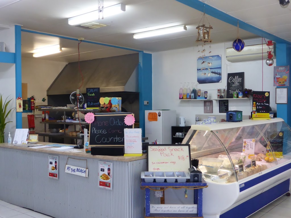 Blue Shed Fish & Chips Cafe | meal takeaway | 81 Charles St, Roma QLD 4455, Australia | 0746222113 OR +61 7 4622 2113