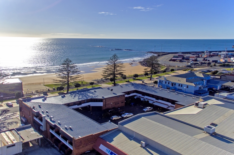 Beachfront Voyager Motor Inn | 9 North Terrace, Burnie TAS 7320, Australia | Phone: (03) 6431 4866