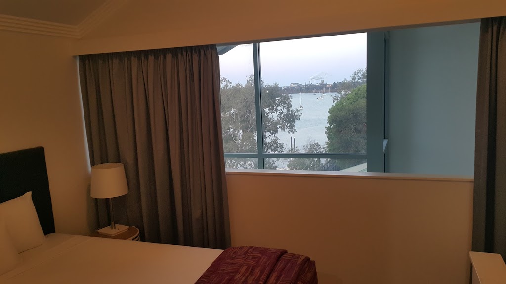 Burnett Riverside Hotel | lodging | 7 Quay St, Bundaberg Central QLD 4670, Australia | 0741558777 OR +61 7 4155 8777