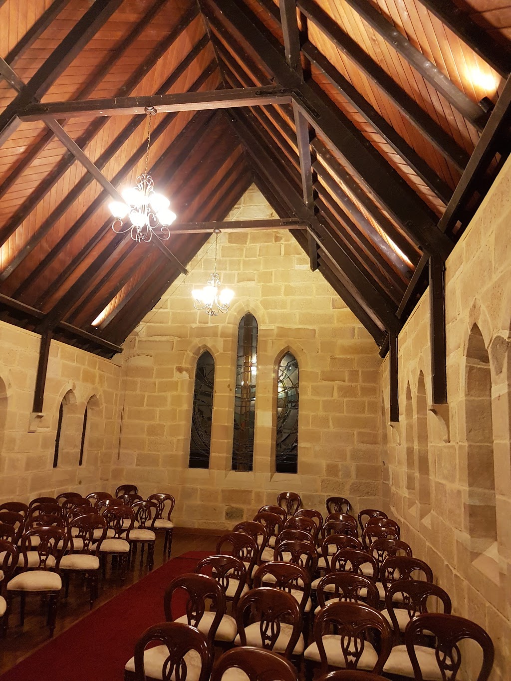 Anglican Parish of Gosford | church | 7 Mann St, Gosford NSW 2250, Australia | 0243232312 OR +61 2 4323 2312