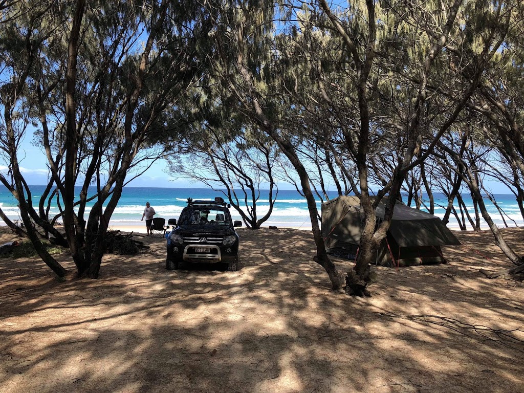 Main Beach Campground | North Stradbroke Island QLD 4183, Australia