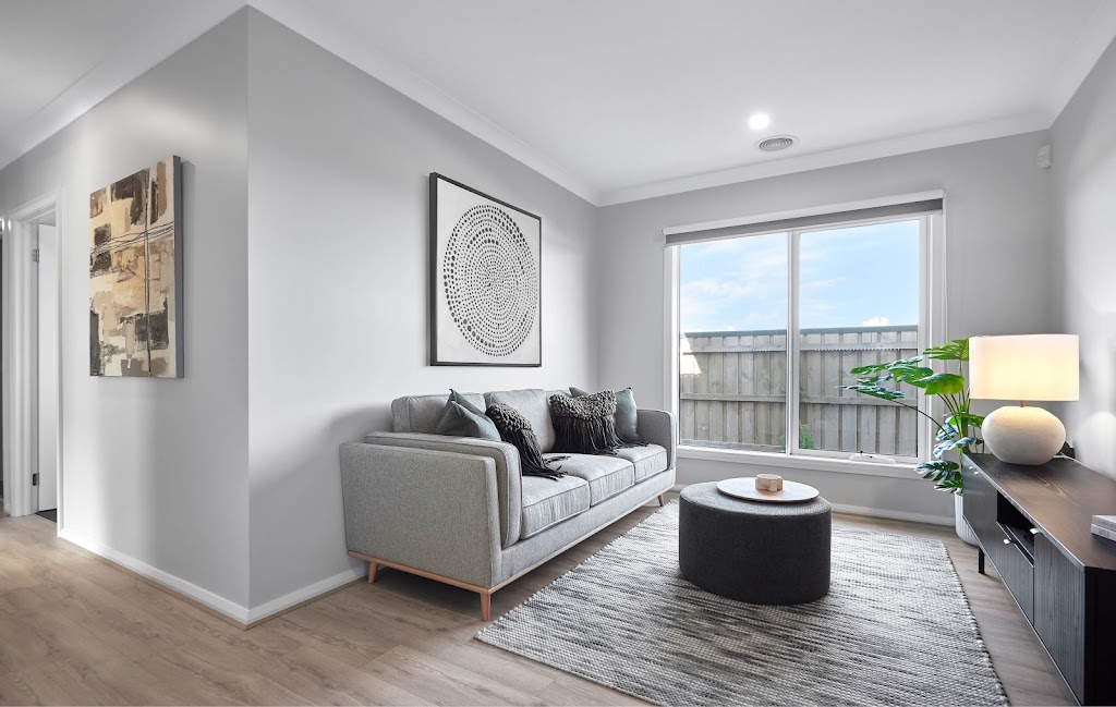 SJD Homes Display Home - Averley Estate, Nar Nar Goon North | 50 Apsley Pkwy, Nar Nar Goon North VIC 3812, Australia | Phone: (03) 9095 8000