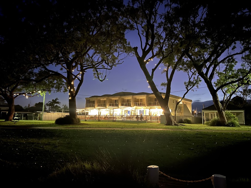 Sussex Gem | 187D Jacobs Dr, Sussex Inlet NSW 2540, Australia | Phone: 0402 044 262