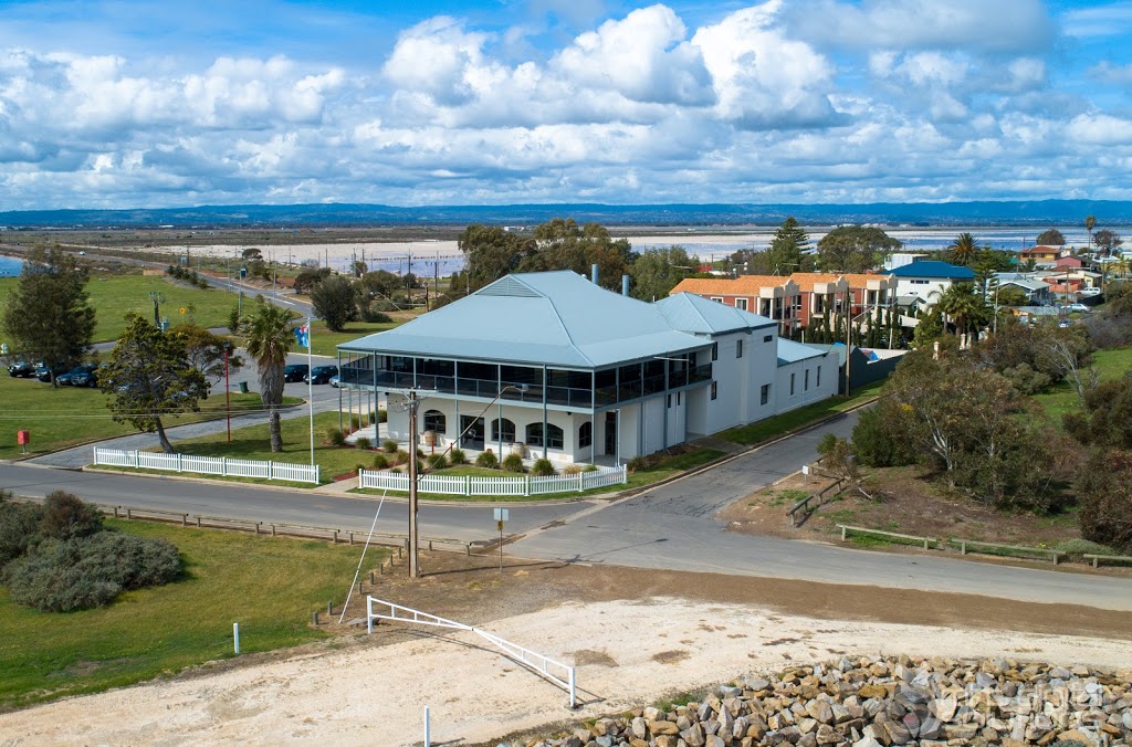 St Kilda Beach Hotel | lodging | 2-10 Fooks Terrace, St Kilda SA 5110, Australia | 0882806874 OR +61 8 8280 6874