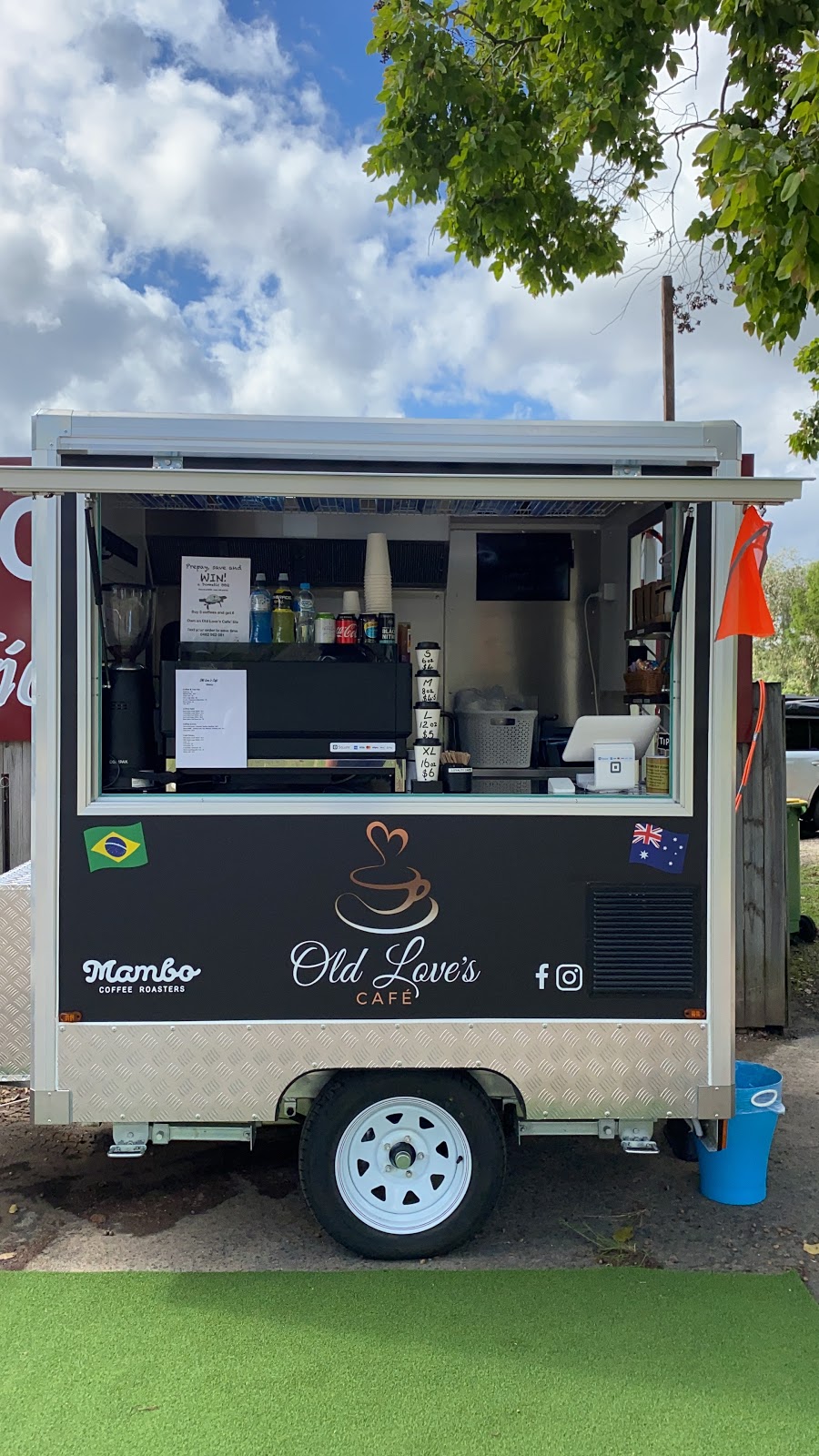 Old Love’s Café | cafe | Club Mooloolah Valley Country, 129 Connection Rd, Glenview QLD 4553, Australia | 0492962081 OR +61 492 962 081