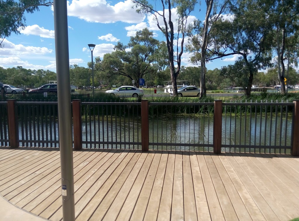 Ornamental Lakes Park | Mildura VIC 3500, Australia