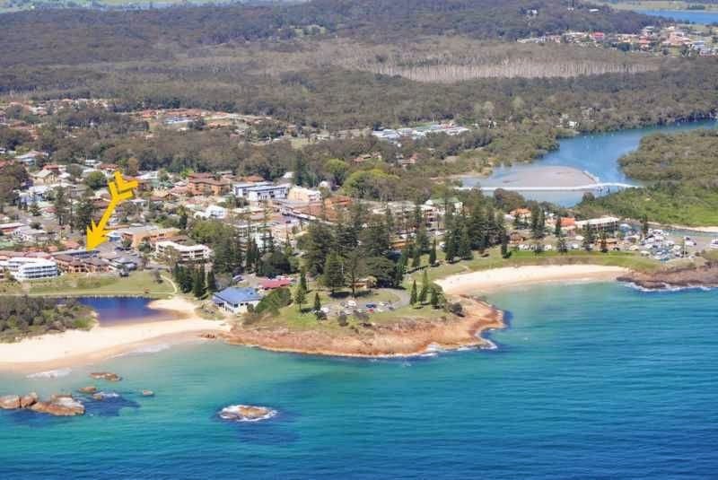 Wards Holiday Flats | lodging | 4 Memorial Ave, South West Rocks NSW 2431, Australia | 0265666369 OR +61 2 6566 6369