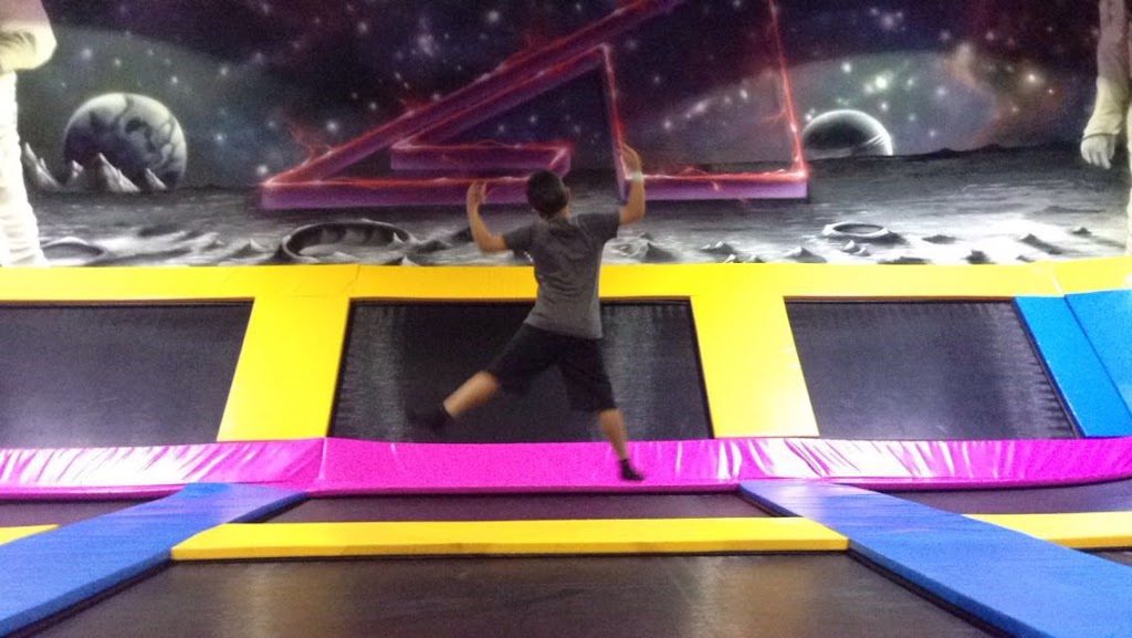 Airborn Indoor Trampoline Park | 2/195 Somerton Rd, Roxburgh Park VIC 3064, Australia | Phone: (03) 9303 9032