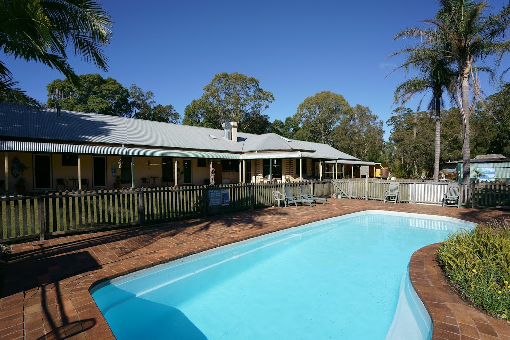 Surfaris Surf Camp - Crescent Head Accommodation | 271 Loftus Rd, Crescent Head NSW 2440, Australia | Phone: (02) 6566 0009