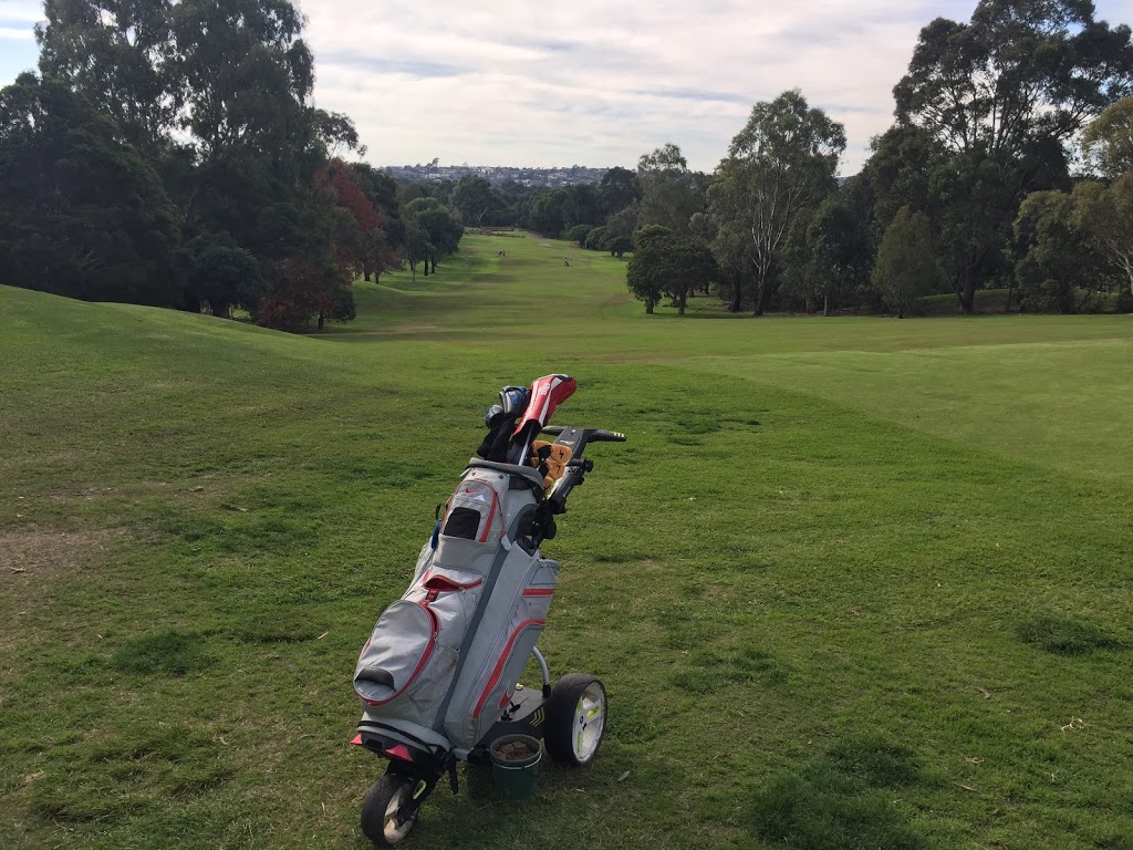 Freeway Golf Course | 47-49 Columba St, Balwyn North VIC 3104, Australia | Phone: (03) 9859 9000