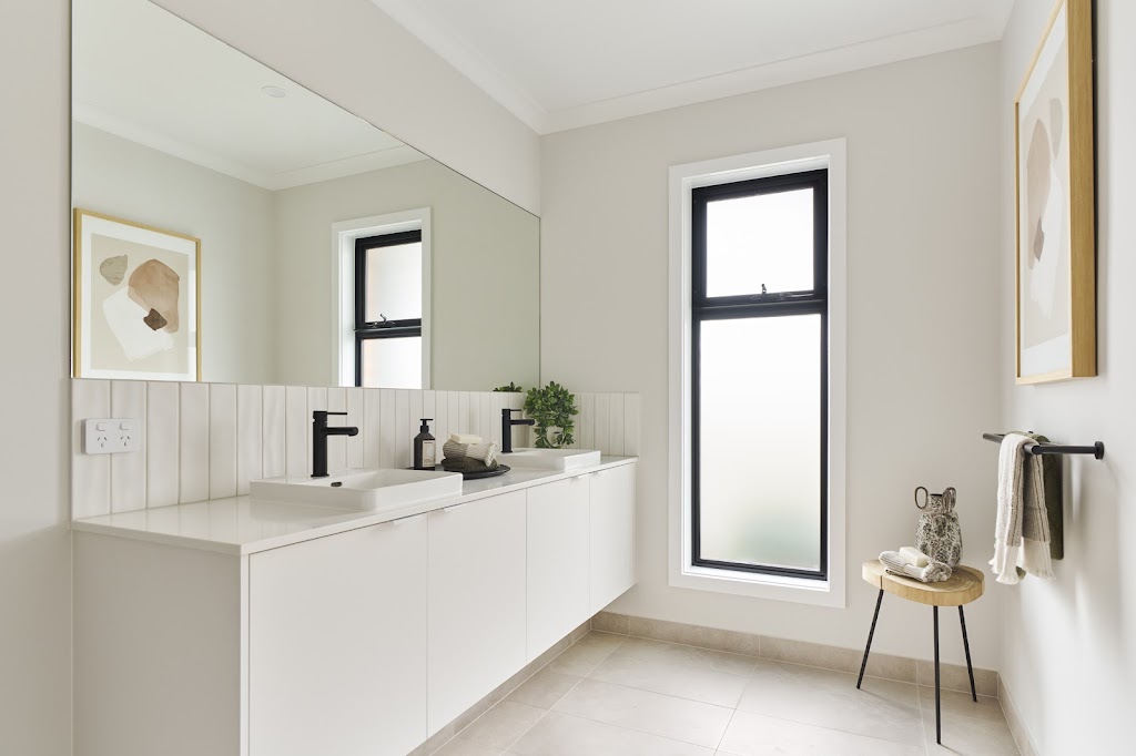 G.J. Gardner Homes - Warragul | 20 Claremont Dr, Warragul VIC 3820, Australia | Phone: (03) 5618 9400