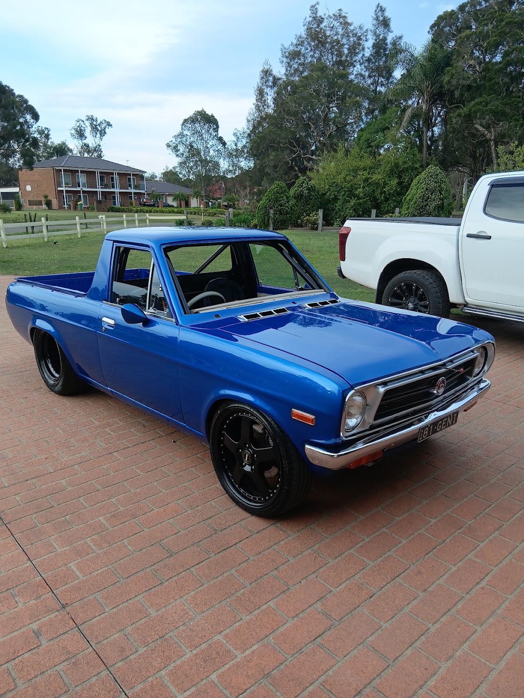 Micks Spray Painting and Detailing | 27 Wingadee Pl, Windsor Downs NSW 2756, Australia | Phone: 0438 418 106