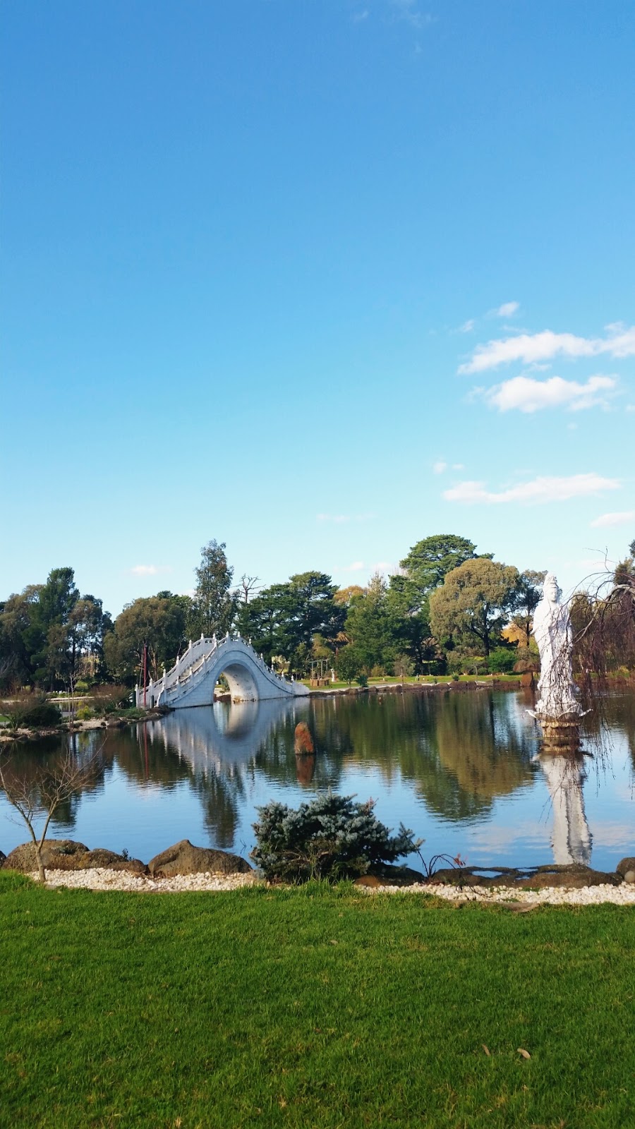 Yun Yang Temple (Australia) Inc. | health | 6-10 Reservoir Rd, Narre Warren North VIC 3804, Australia | 0397968079 OR +61 3 9796 8079