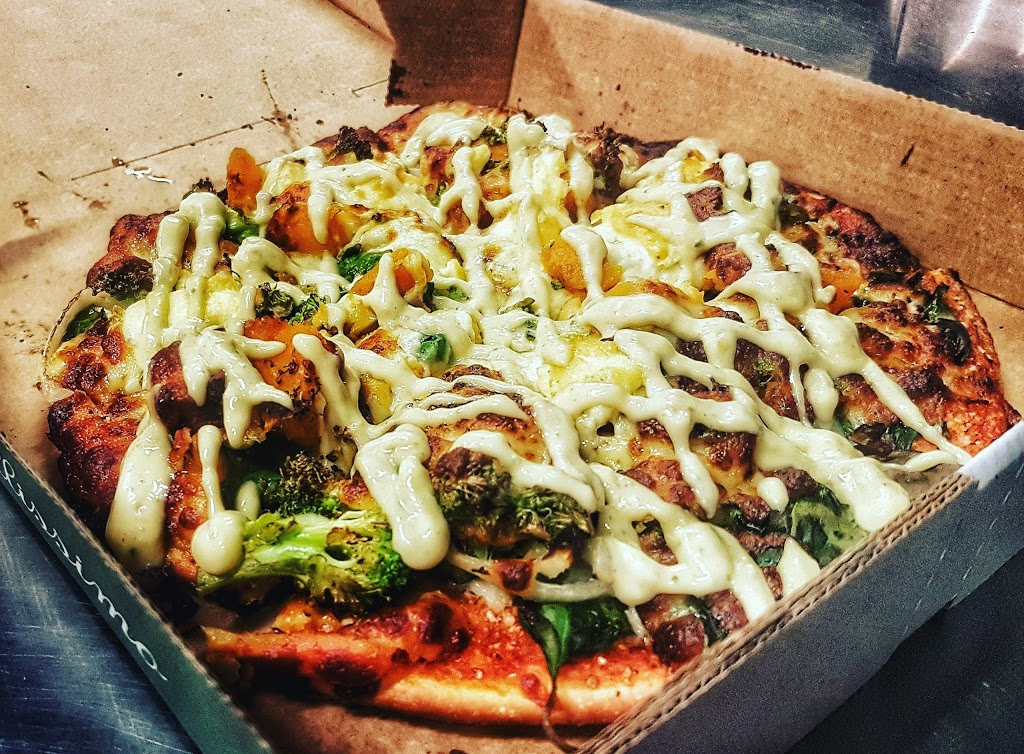 Three Kings Pizza | meal delivery | 310 Olsen Ave, Parkwood QLD 4214, Australia | 0755745388 OR +61 7 5574 5388