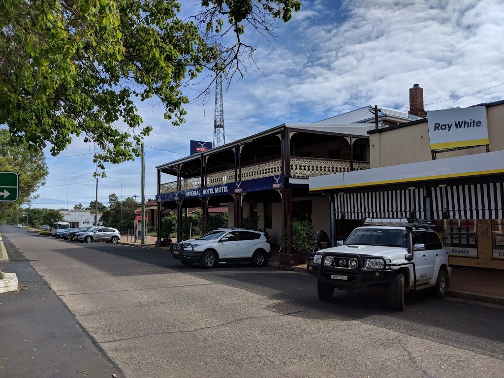 Imperial Hotel Motel Bingara | 21 Maitland St, Bingara NSW 2404, Australia | Phone: (02) 6724 1629