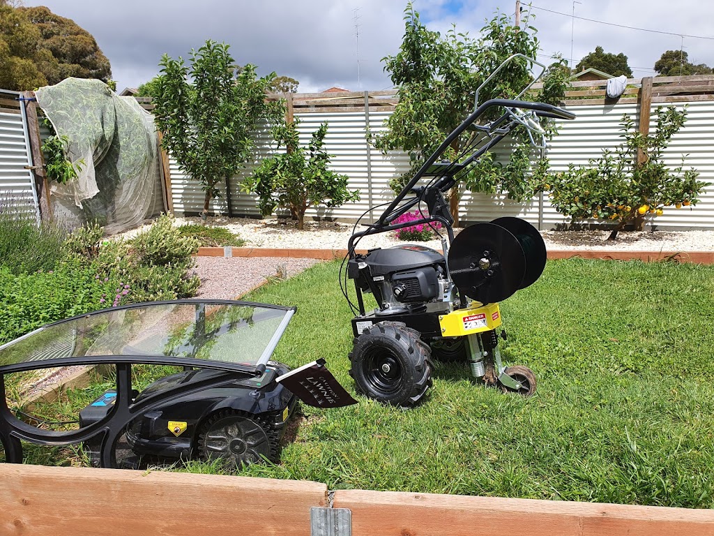 Lawnie Robot Mower Installations | 130 Doodts Rd, Nerrina, Ballarat North VIC 3350, Australia | Phone: 0490 194 909