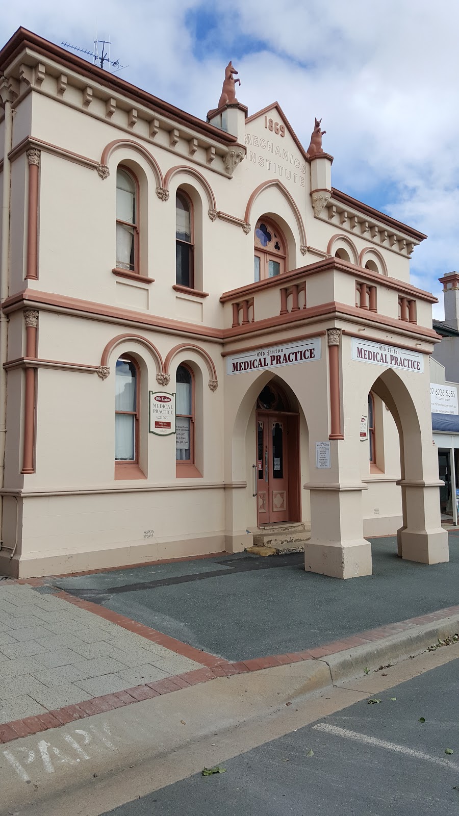 Old Linton Medical Centre | health | 153 Comur St, Yass NSW 2582, Australia | 0262263697 OR +61 2 6226 3697