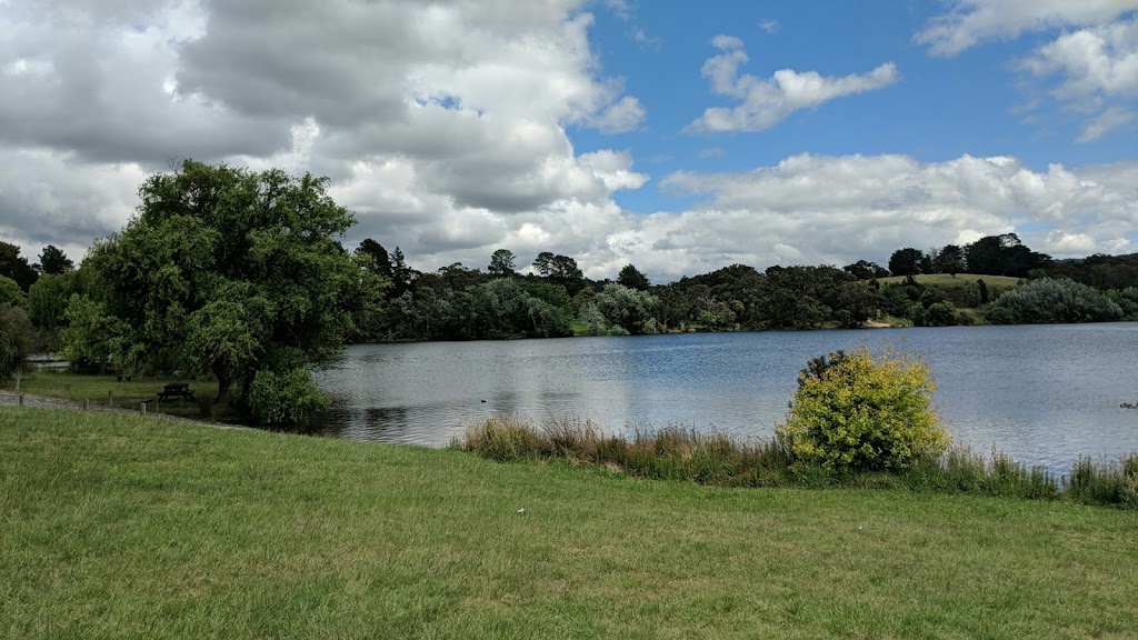 Aura Vale Lake Park | park | Wellington Rd, Selby VIC 3159, Australia | 131963 OR +61 131963