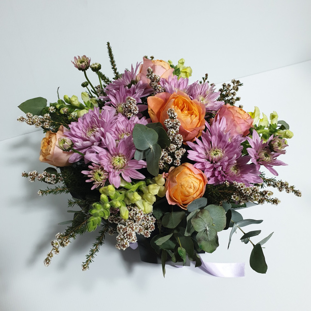 Ivy and Ann Floral Studio | florist | 46 Lady Musgrave Cct, Burdell QLD 4818, Australia | 0422307487 OR +61 422 307 487