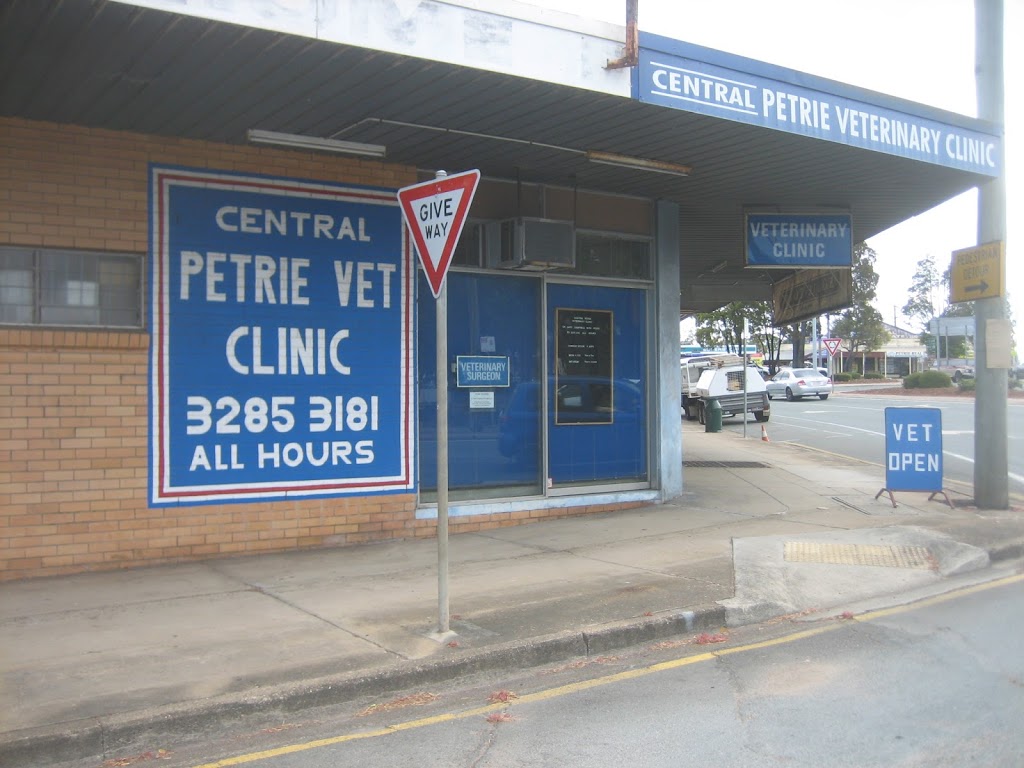 Central Petrie Veterinary Clinic | veterinary care | 1017 Anzac Ave, Petrie QLD 4502, Australia | 0732853181 OR +61 7 3285 3181
