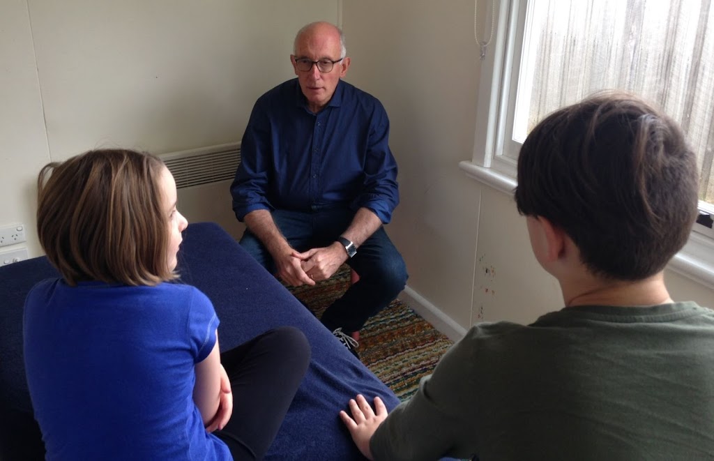 Lubbish Healing Services | Body and Mind, 7 Beach Rd, Sandy Bay TAS 7005, Australia | Phone: 0404 089 777