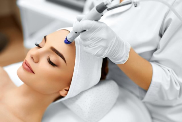 The Beauty Clinic | beauty salon | 42 Surrey Dr, Keilor East VIC 3033, Australia | 0431811662 OR +61 431 811 662