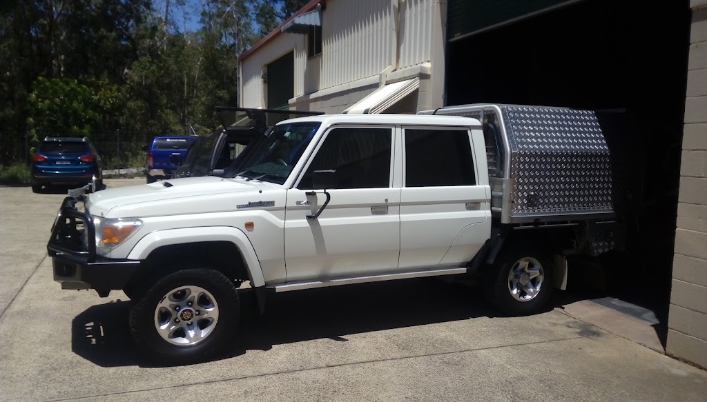 Coastline Window Tinting | bay 2, lot10/380 Pacific Hwy, North Boambee Valley NSW 2450, Australia | Phone: 0418 662 079