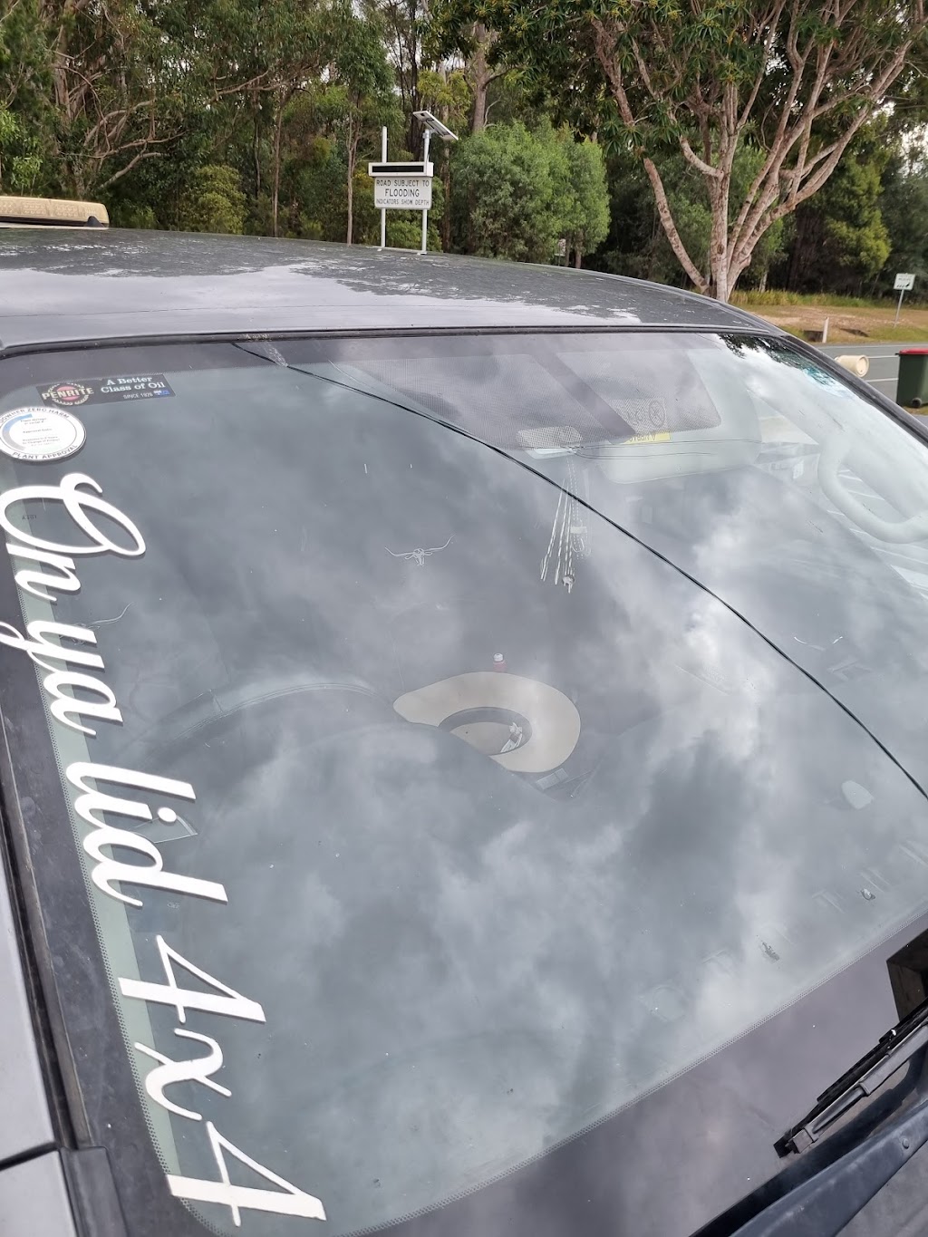 Mates Rates Windscreens | car repair | 33 Grogan Rd, Morayfield QLD 4510, Australia | 0434402002 OR +61 434 402 002