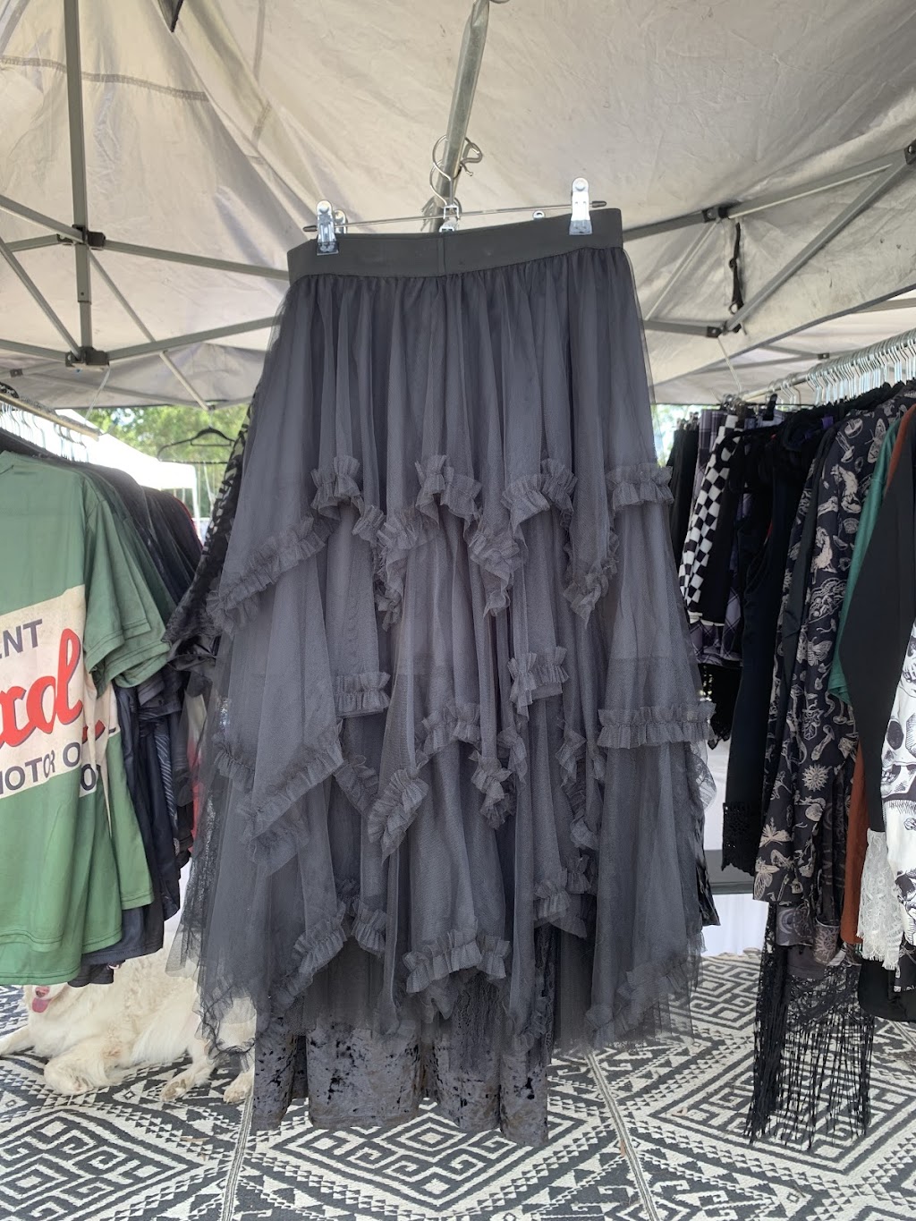 Gothic Gems | 596 Haigslea Amberley Rd, Walloon QLD 4306, Australia | Phone: 0428 778 116